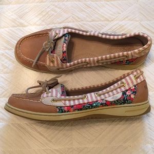 Sperry Boatshoe with Floral Design